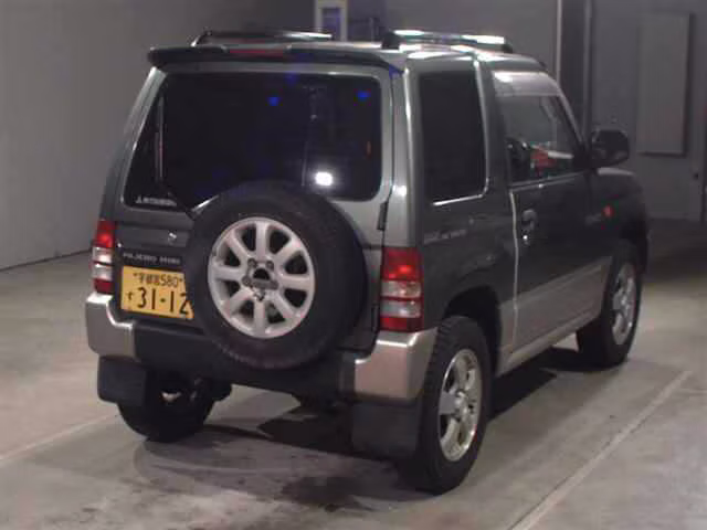 MITSUBISHI PAJERO MINI