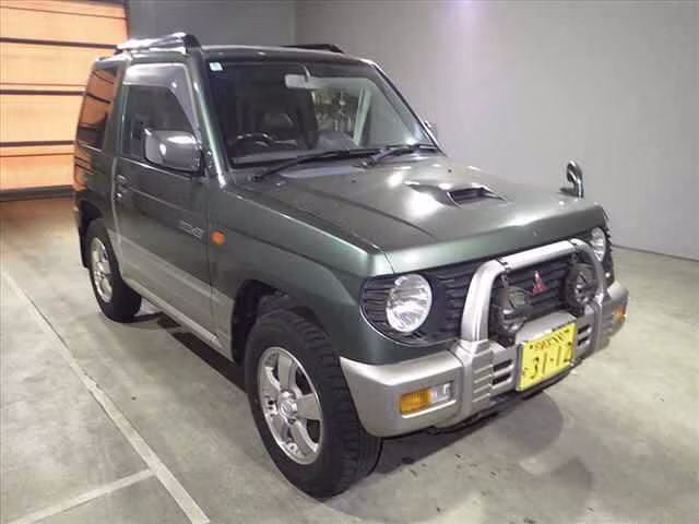 MITSUBISHI PAJERO MINI
