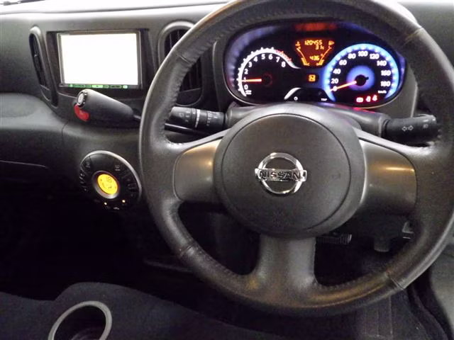 NISSAN CUBE