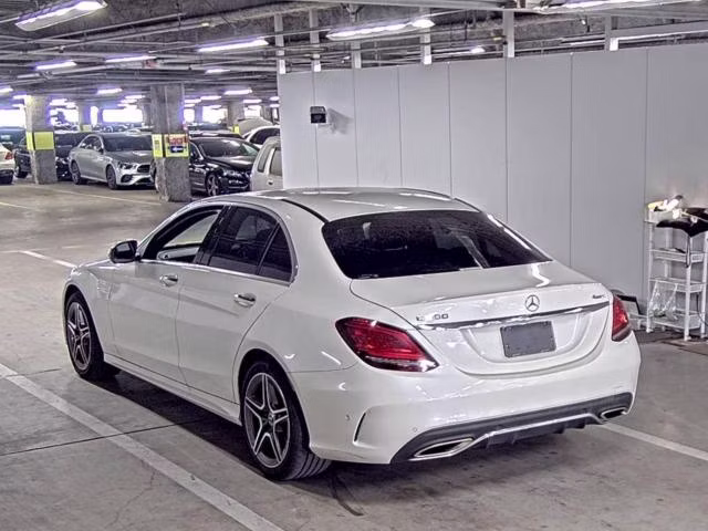 MERCEDES-BENZ C-CLASS