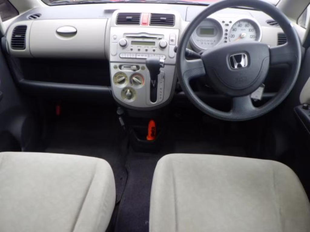 HONDA LIFE