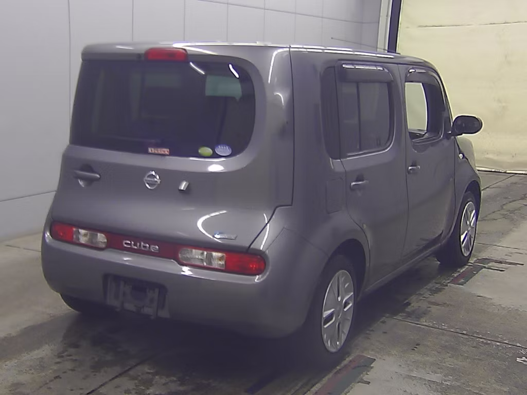 NISSAN CUBE