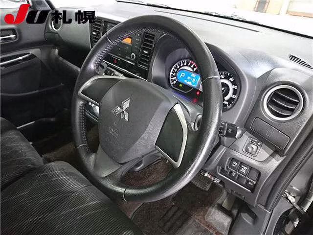 MITSUBISHI EK SPACE
