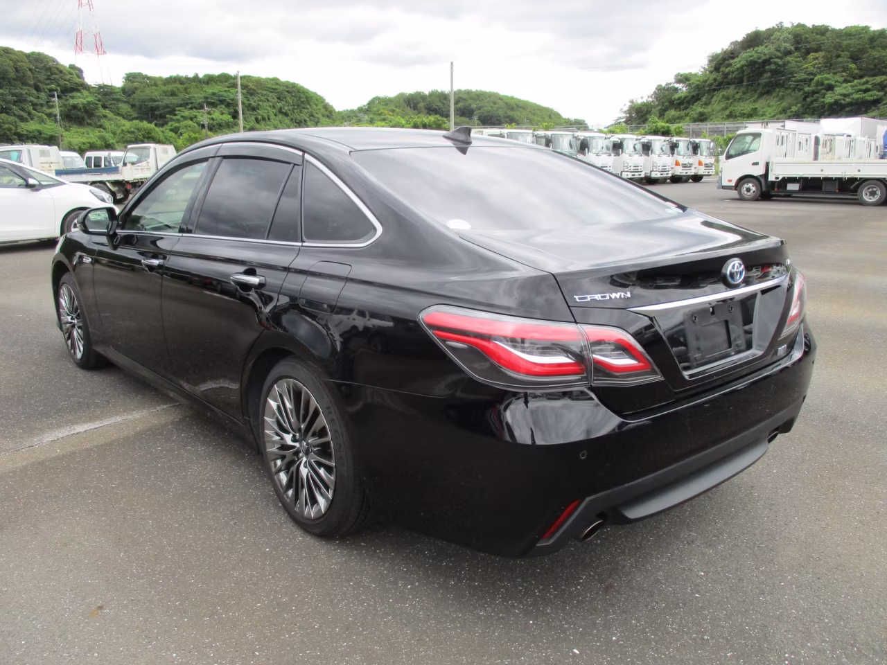 TOYOTA CROWN