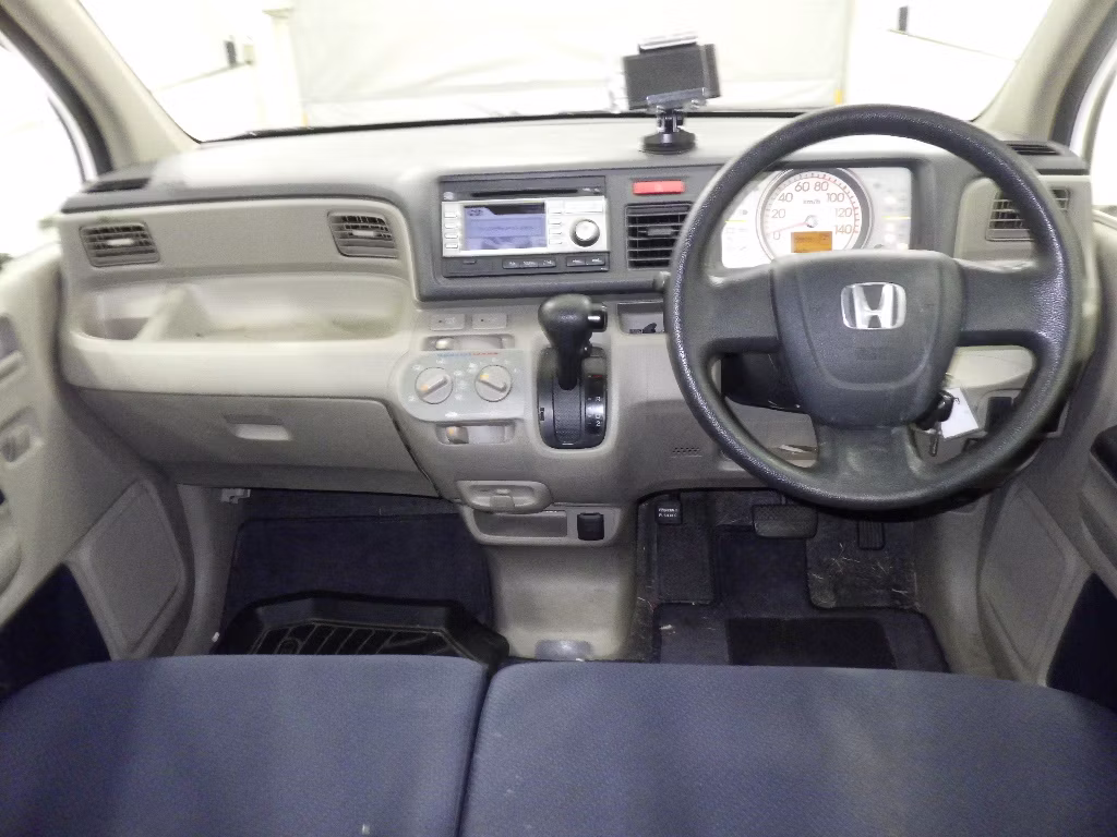 HONDA LIFE