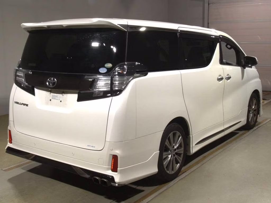 TOYOTA VELLFIRE