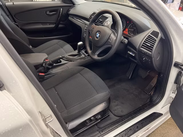 BMW 1-SERIES