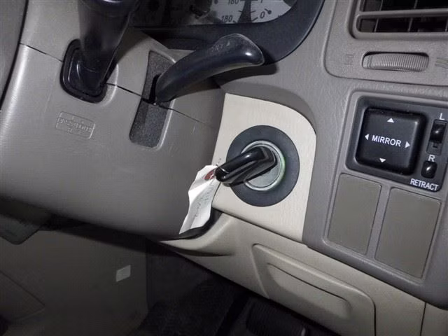 TOYOTA GRAND HIACE