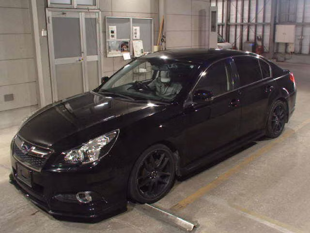 SUBARU LEGACY B4