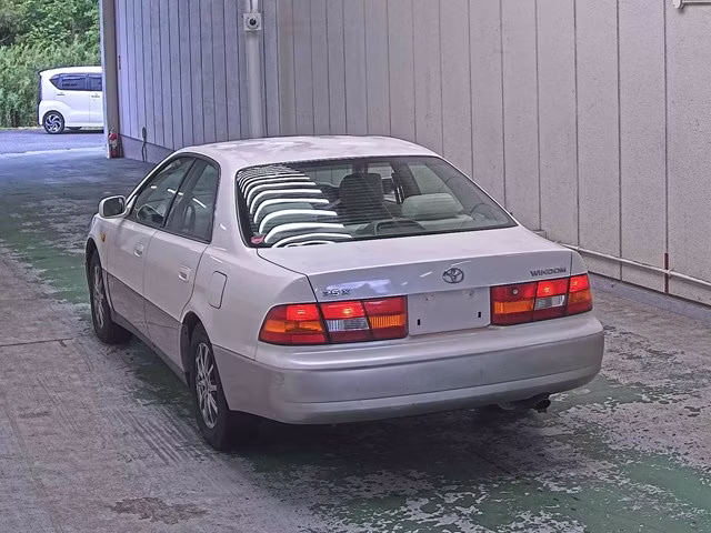 TOYOTA WINDOM
