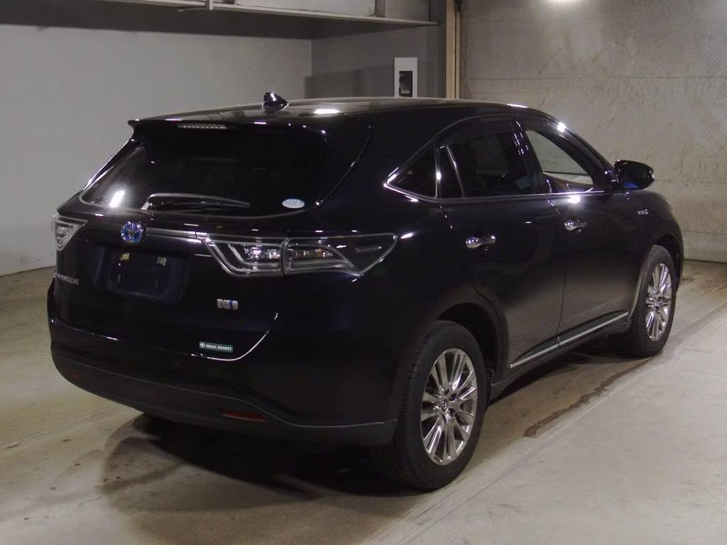 TOYOTA HARRIER