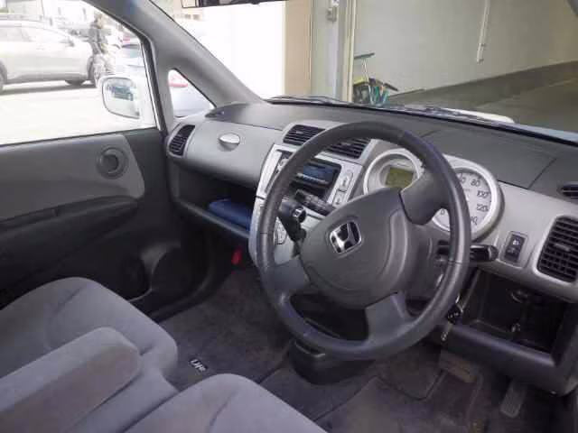 HONDA LIFE