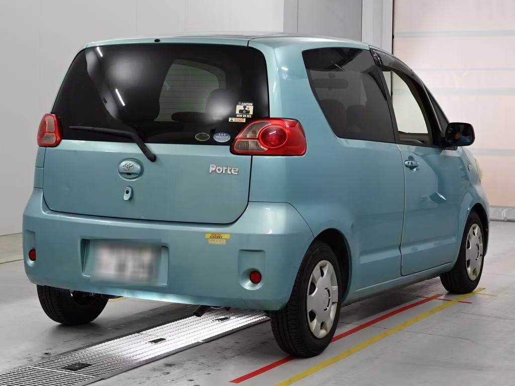 TOYOTA PORTE