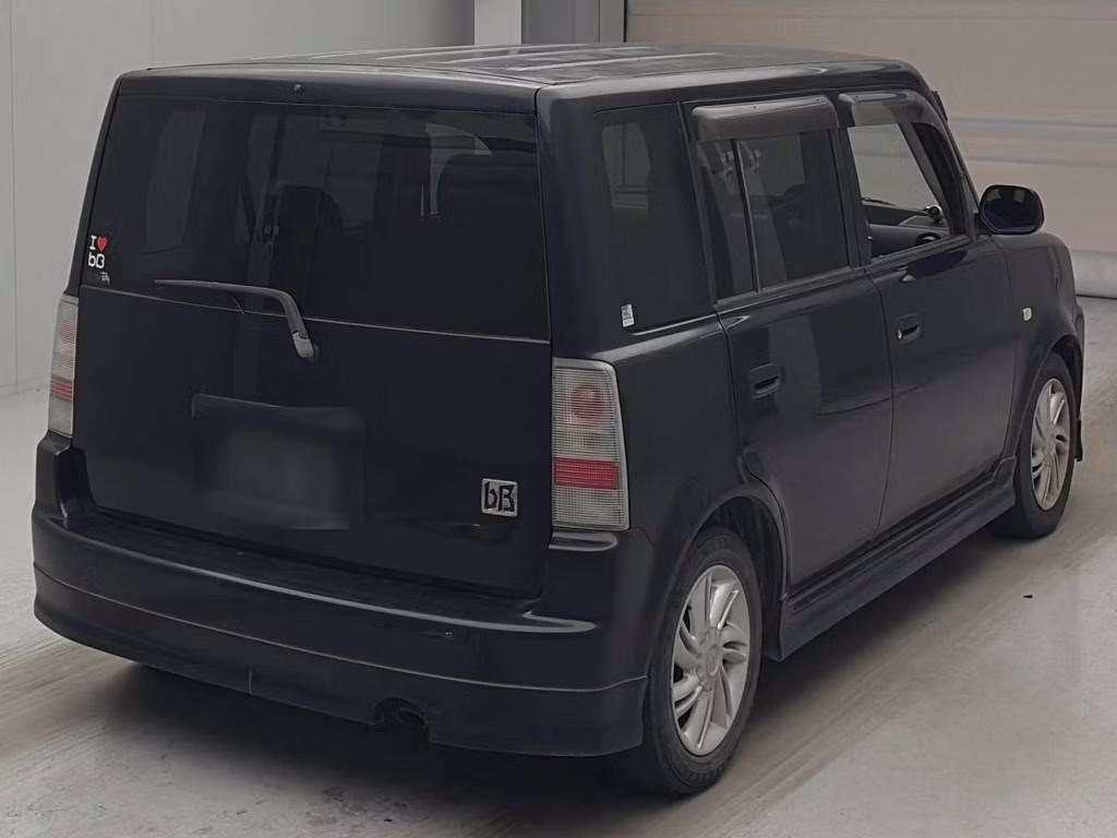 TOYOTA BB
