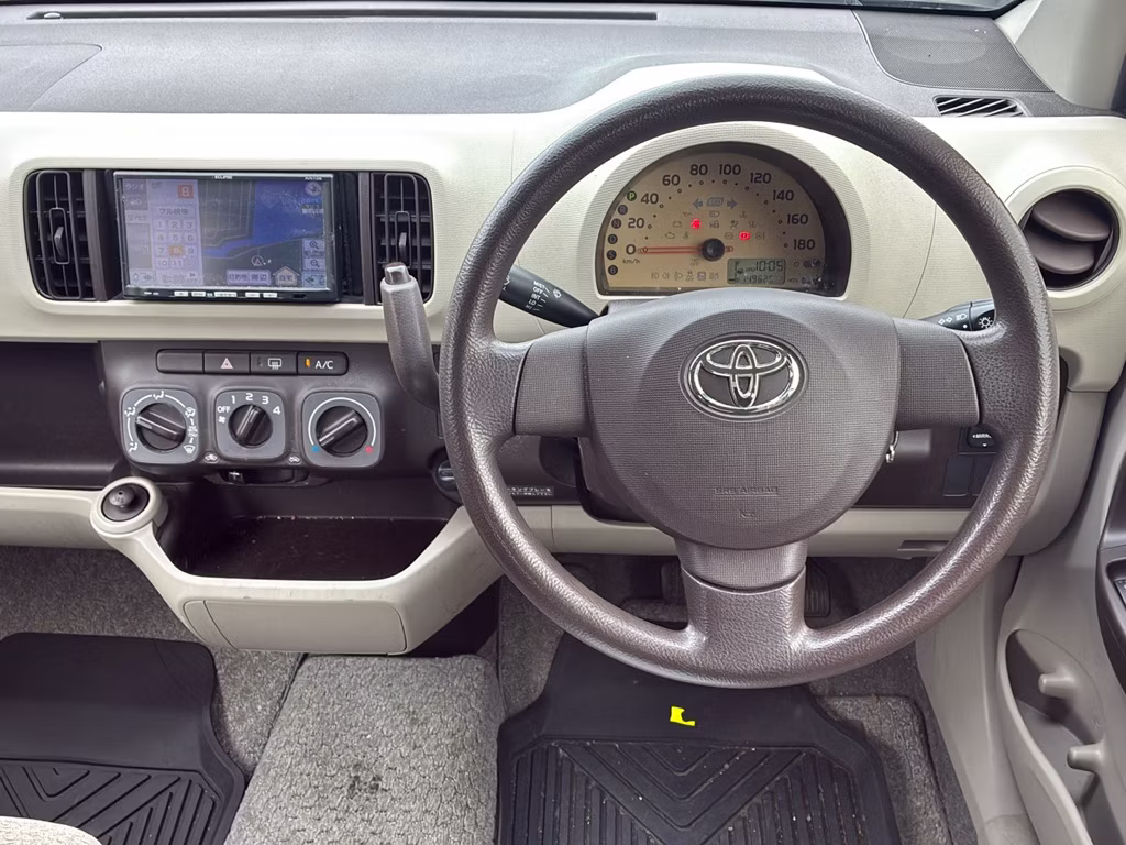 TOYOTA PASSO