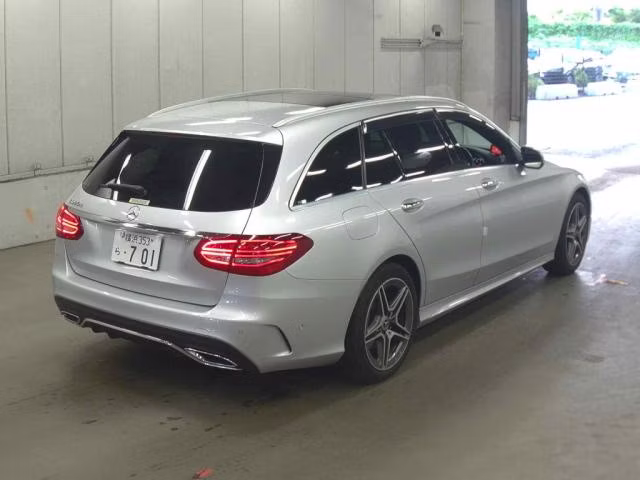MERCEDES-BENZ C-CLASS