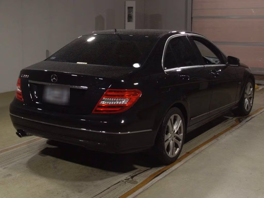 MERCEDES-BENZ C-CLASS