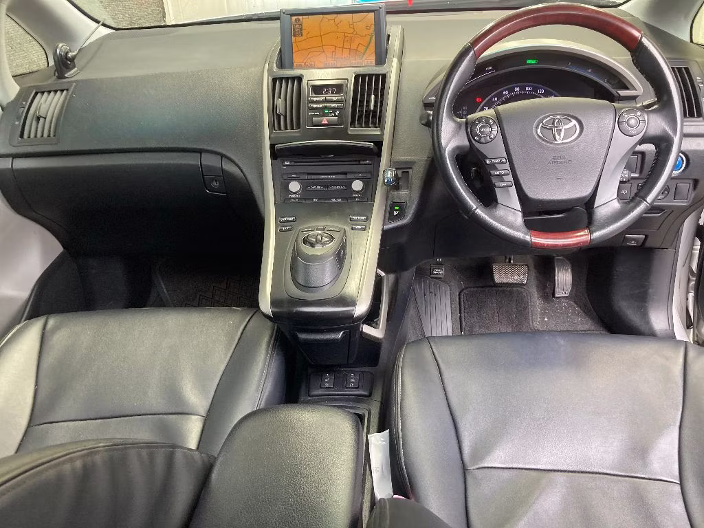 TOYOTA SAI