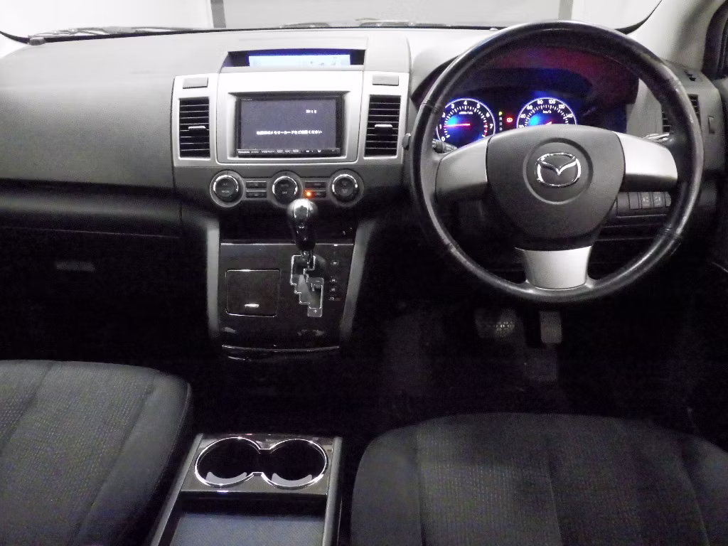 MAZDA MPV