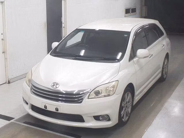 TOYOTA MARK X ZIO