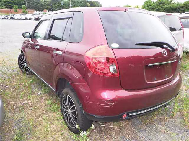 MAZDA VERISA