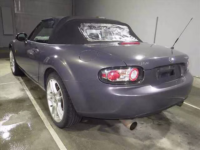 MAZDA ROADSTER