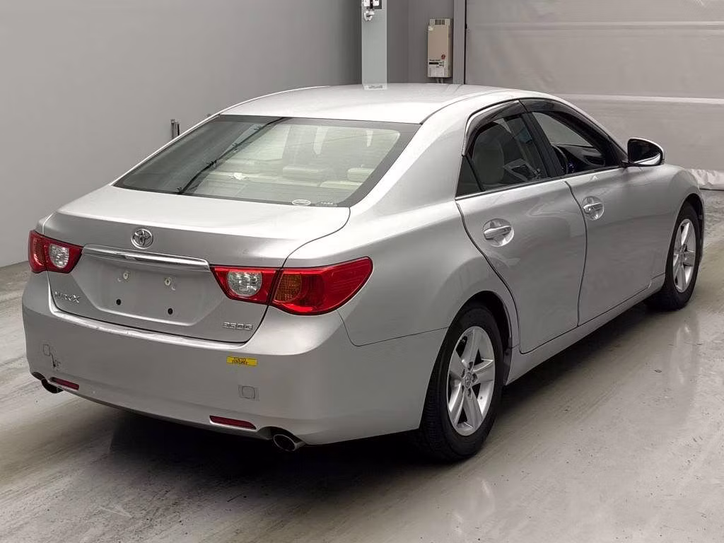 TOYOTA MARK X