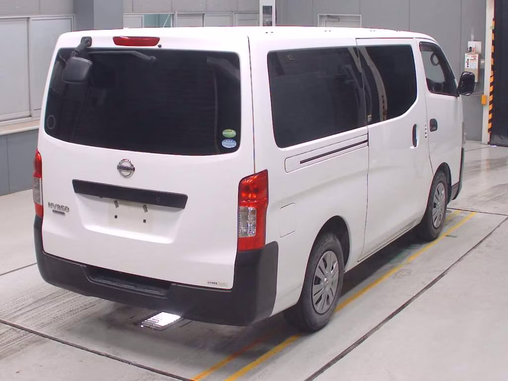 NISSAN NV350 CARAVAN