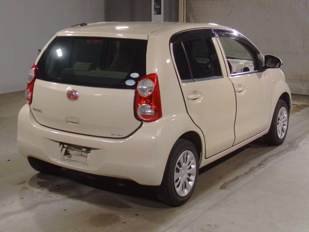 TOYOTA PASSO