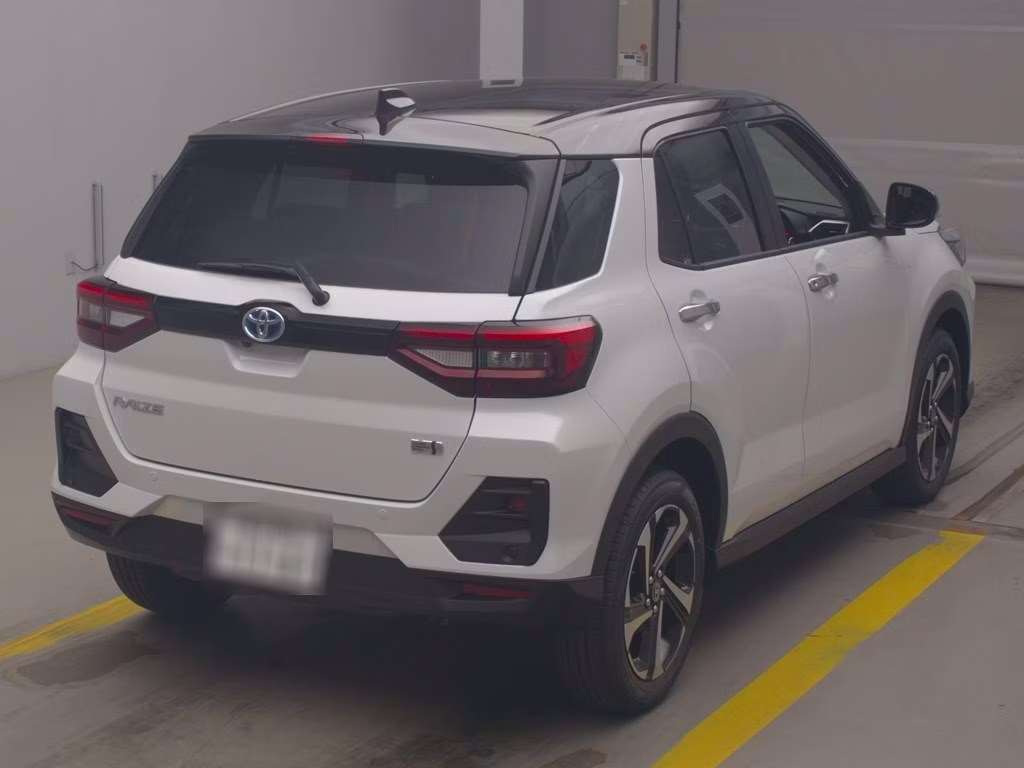 TOYOTA RAIZE
