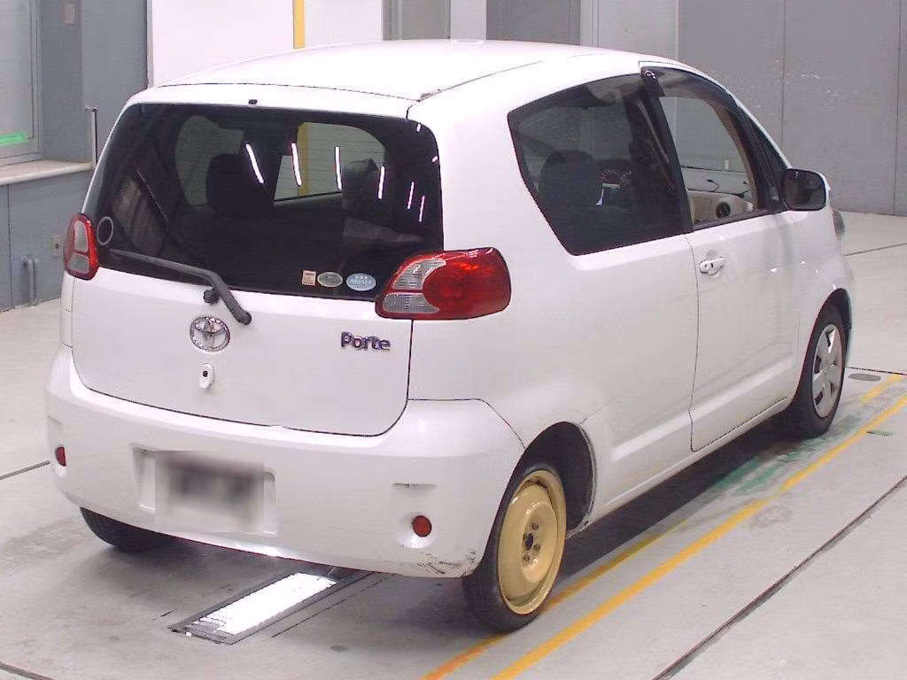 TOYOTA PORTE
