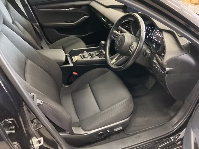 MAZDA MAZDA3