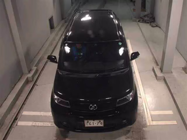 TOYOTA BB