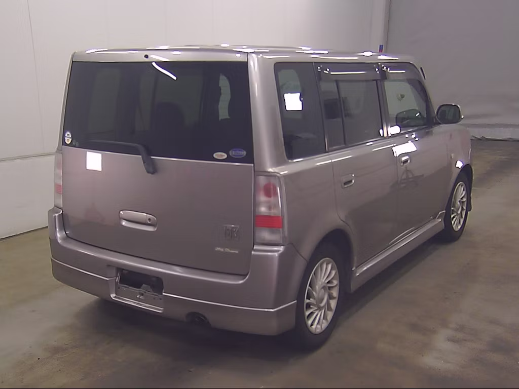 TOYOTA BB