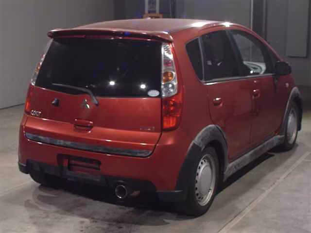 MITSUBISHI COLT