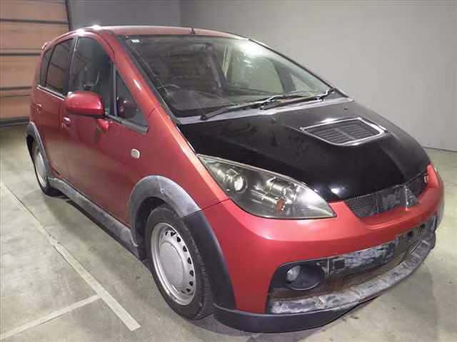 MITSUBISHI COLT