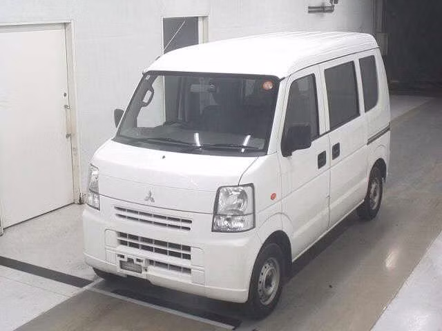 MITSUBISHI MINICAB