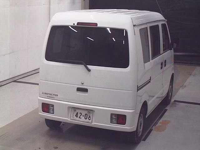 MITSUBISHI MINICAB