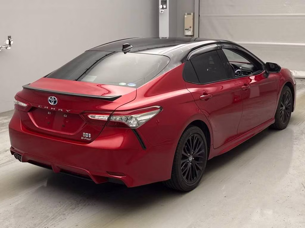 TOYOTA CAMRY