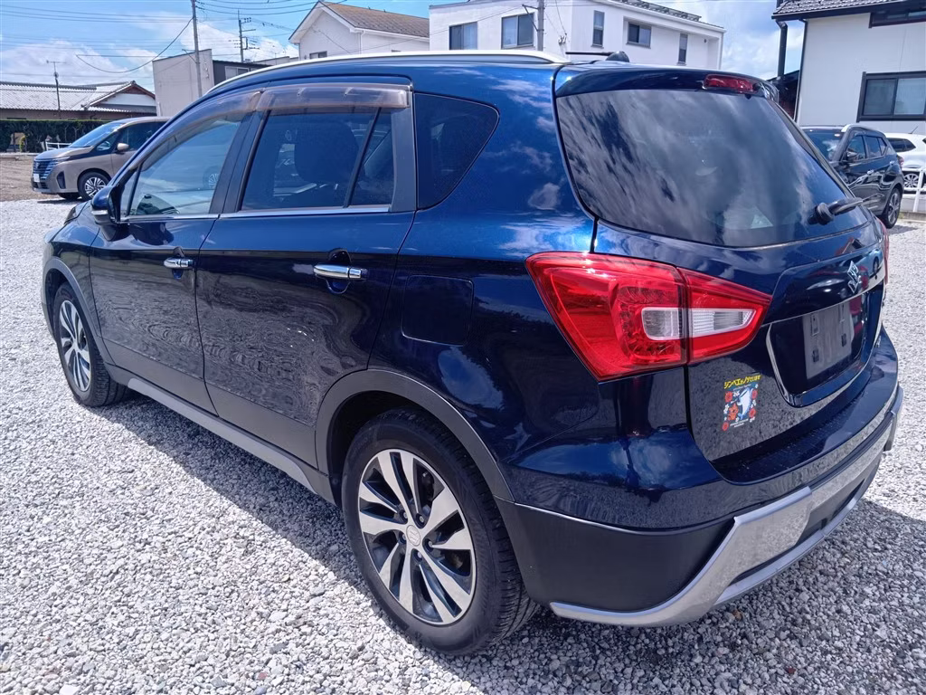 SUZUKI SX4