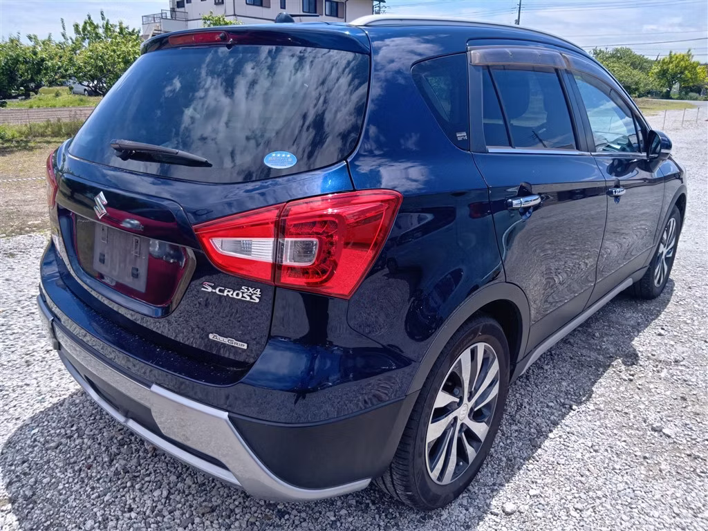 SUZUKI SX4