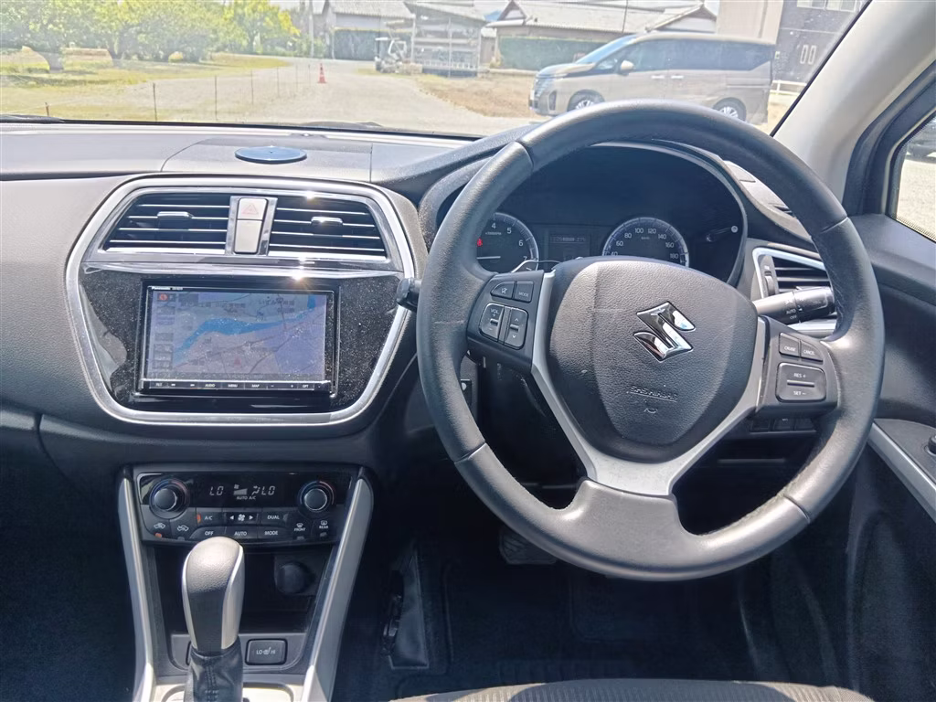 SUZUKI SX4