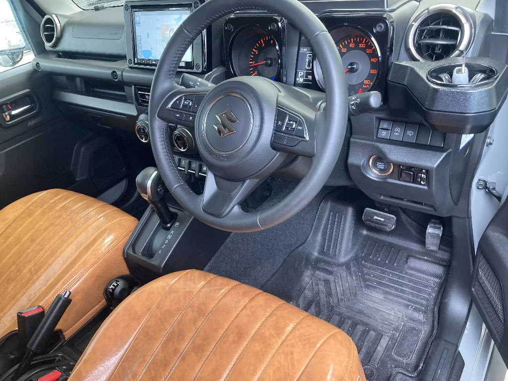 SUZUKI JIMNY SIERRA