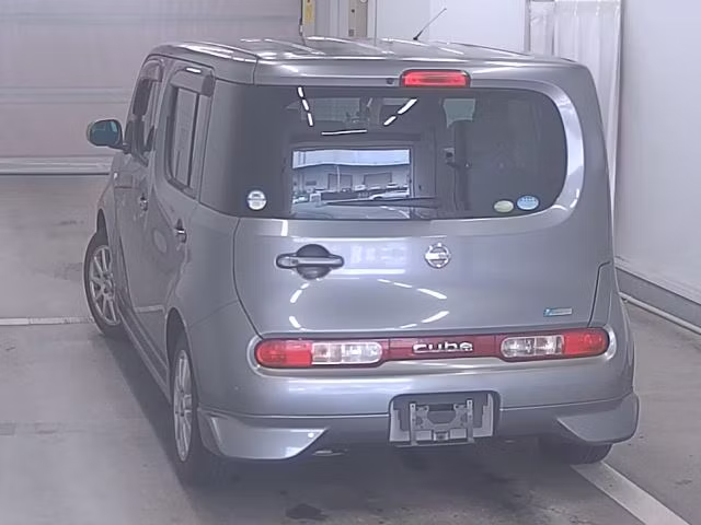 NISSAN CUBE