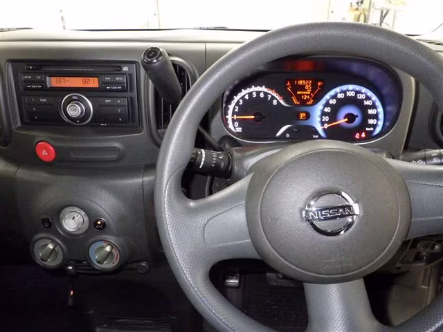 NISSAN CUBE