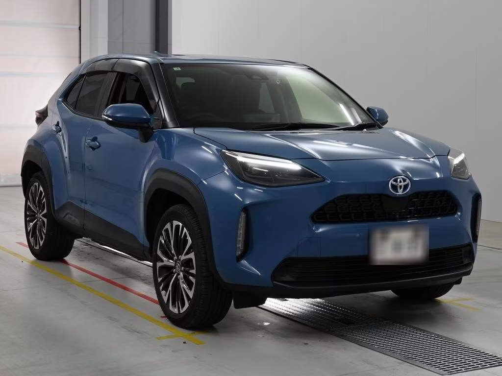 TOYOTA YARIS CROSS