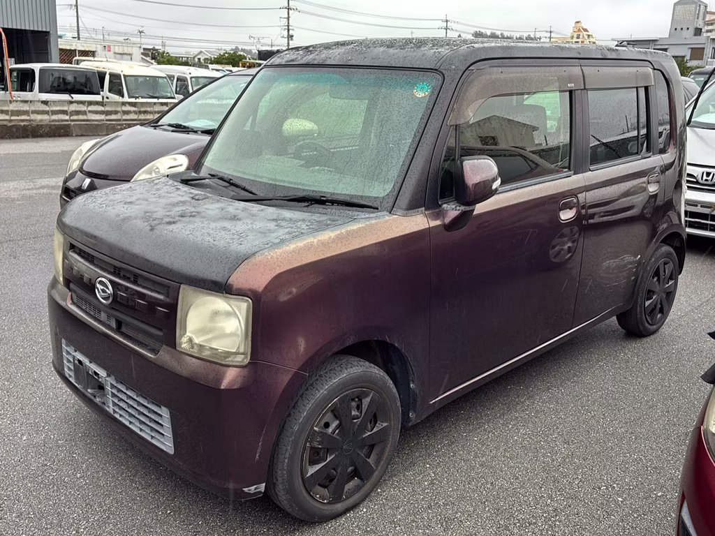 DAIHATSU MOVE CONTE