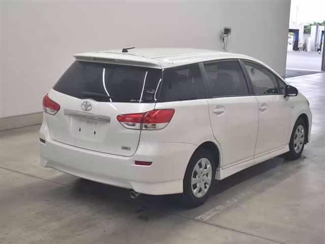 TOYOTA WISH