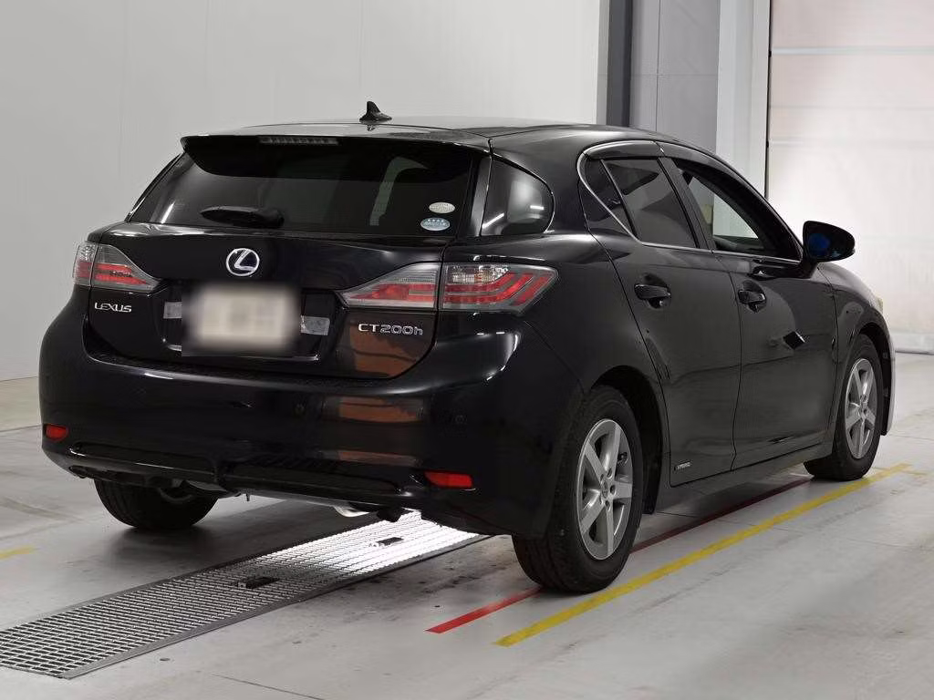LEXUS CT200H