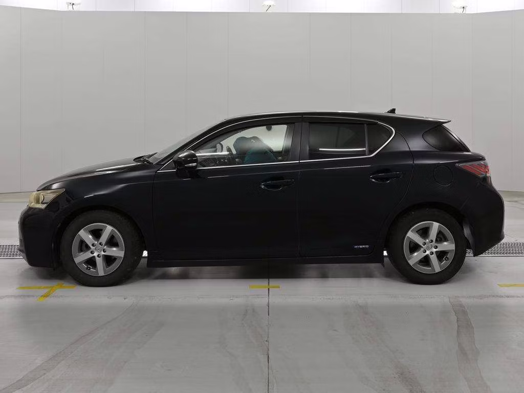 LEXUS CT200H